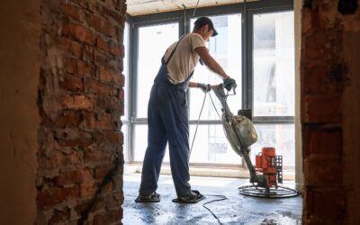 Spokojne ściany, ciche podłogi: jak mądrze zaplanować tynki i wylewki, żeby wnętrza służyły latami